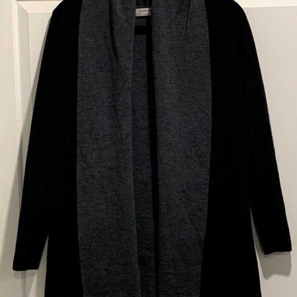 Babaton Aritzia Long Sleeve Black
Merino Wool Cardigan Size Sm - Picture 2 of 12